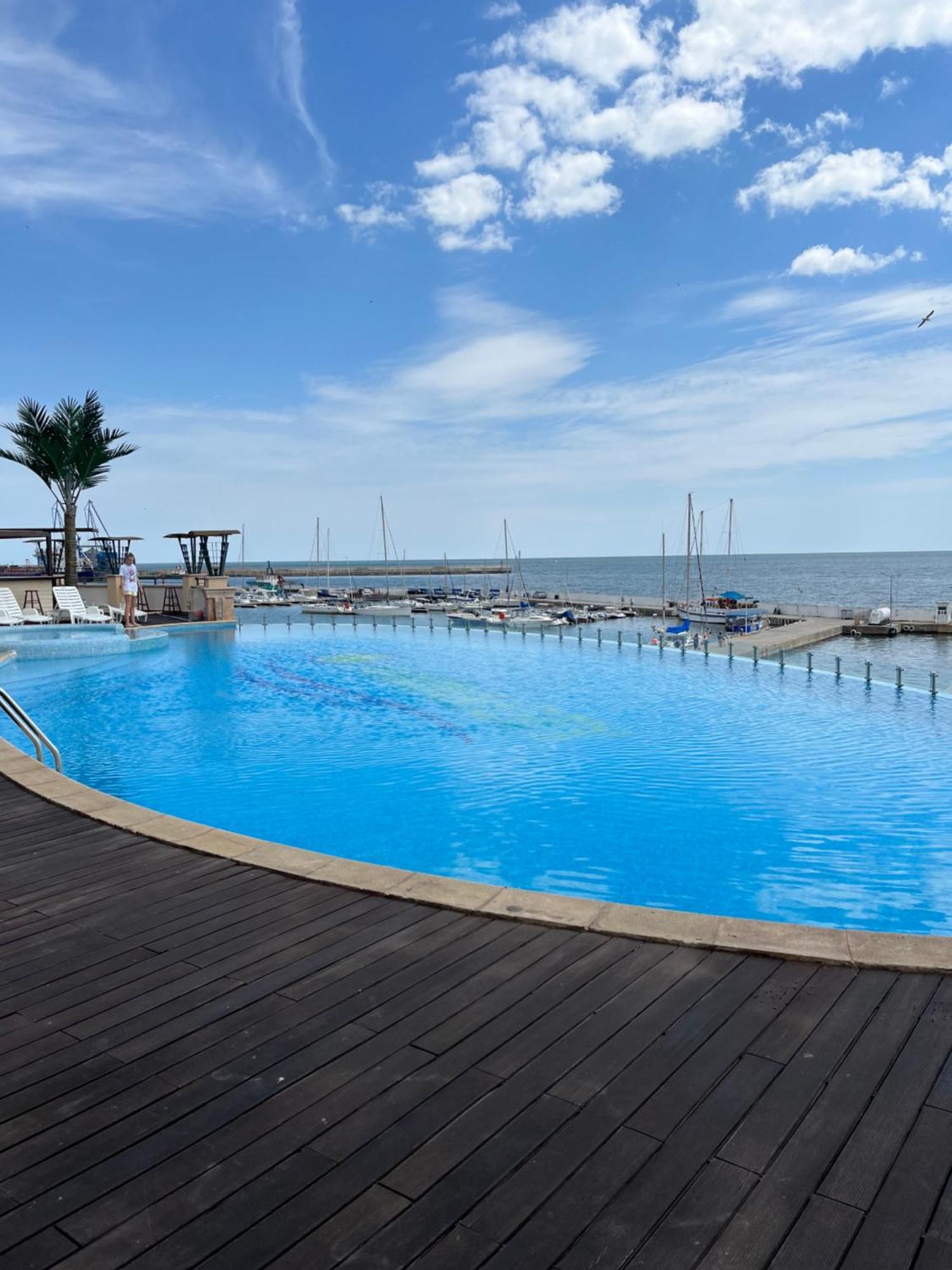 Privat Apartament Marina City Baltschik Exterior foto